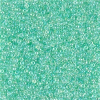 15-0271 - Light Mint Green Lined Crystal AB